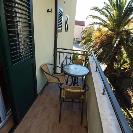 Vila Puharic Makarska Exterior photo